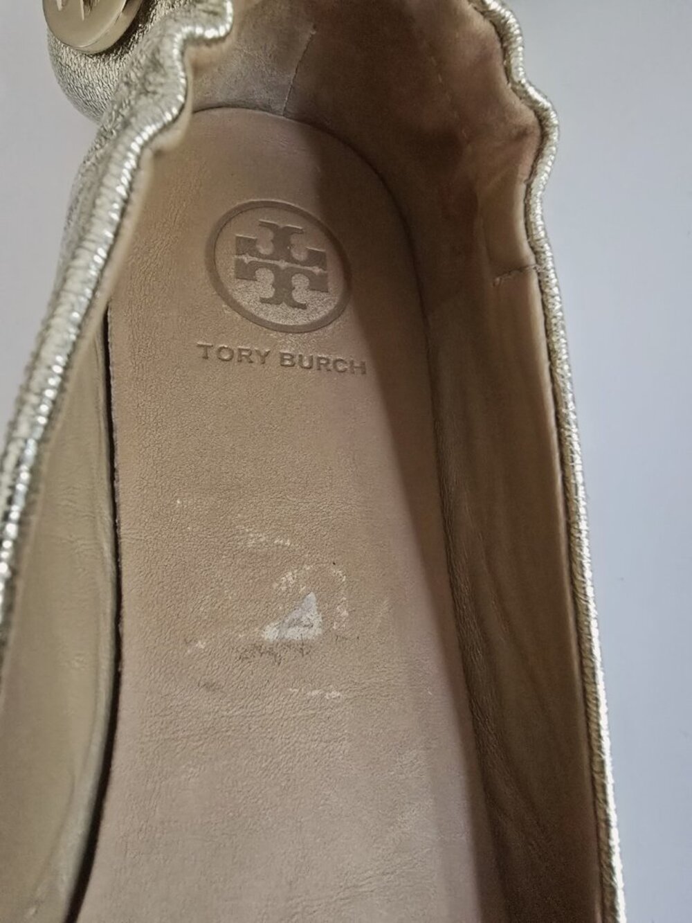 Tory Burch Minnie Travel Ballet Flats 6 Metallic Gold Slip On Leather Shoes - Picture 6 of 12
